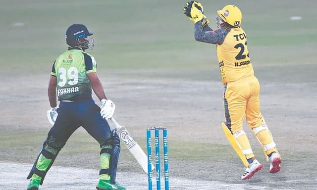 PSL 2022: Peshawar Zalmi beat Lahore Qalandar in thrilling super over