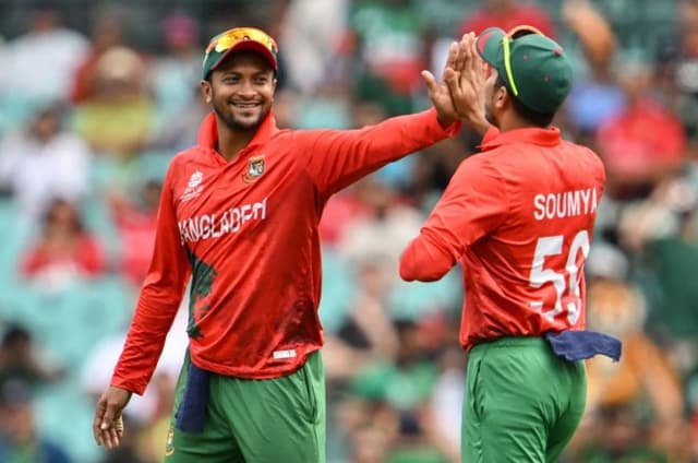 Shakib Al Hasan and Soumya Sarkar to face off in Lanka T10 League