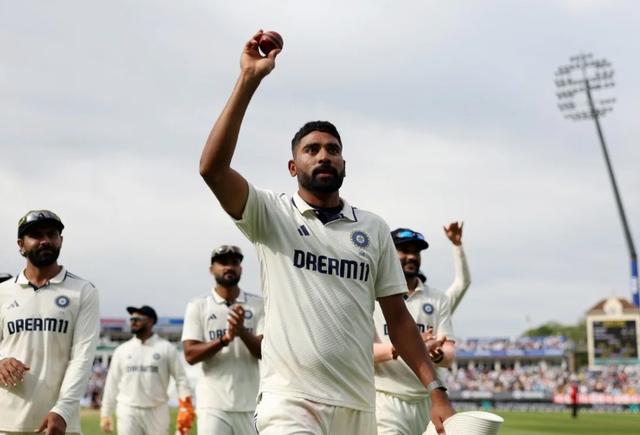 Siraj’s Spell Seals Historic 10,000th Duck in Test Cricket