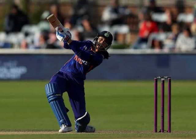 Mandhana moves to 3 in ICC rankings