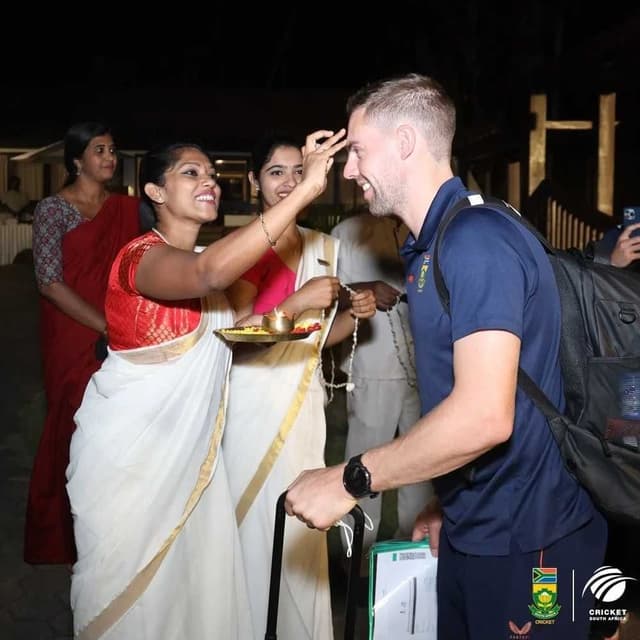 India and South Africa teams reach Thiruvananthapuram before 1st T20 match