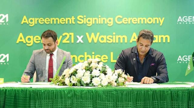 Wasim Akram signs agreement with real estate agency, becomes franchise owner